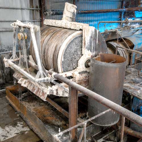 Industrial processing facility equipped with heavy-duty NaOH solution tanks