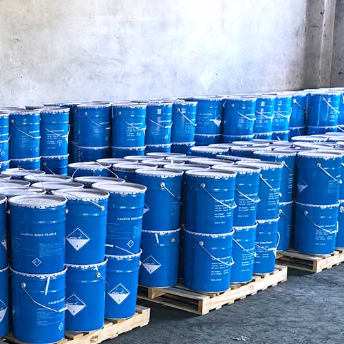 Industrial blue drum packaging designed to protect the spherical, free-flowing shape of soda with beads in it.