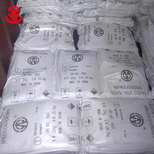 Caustic Soda Pearls 99% - 25kg Bag